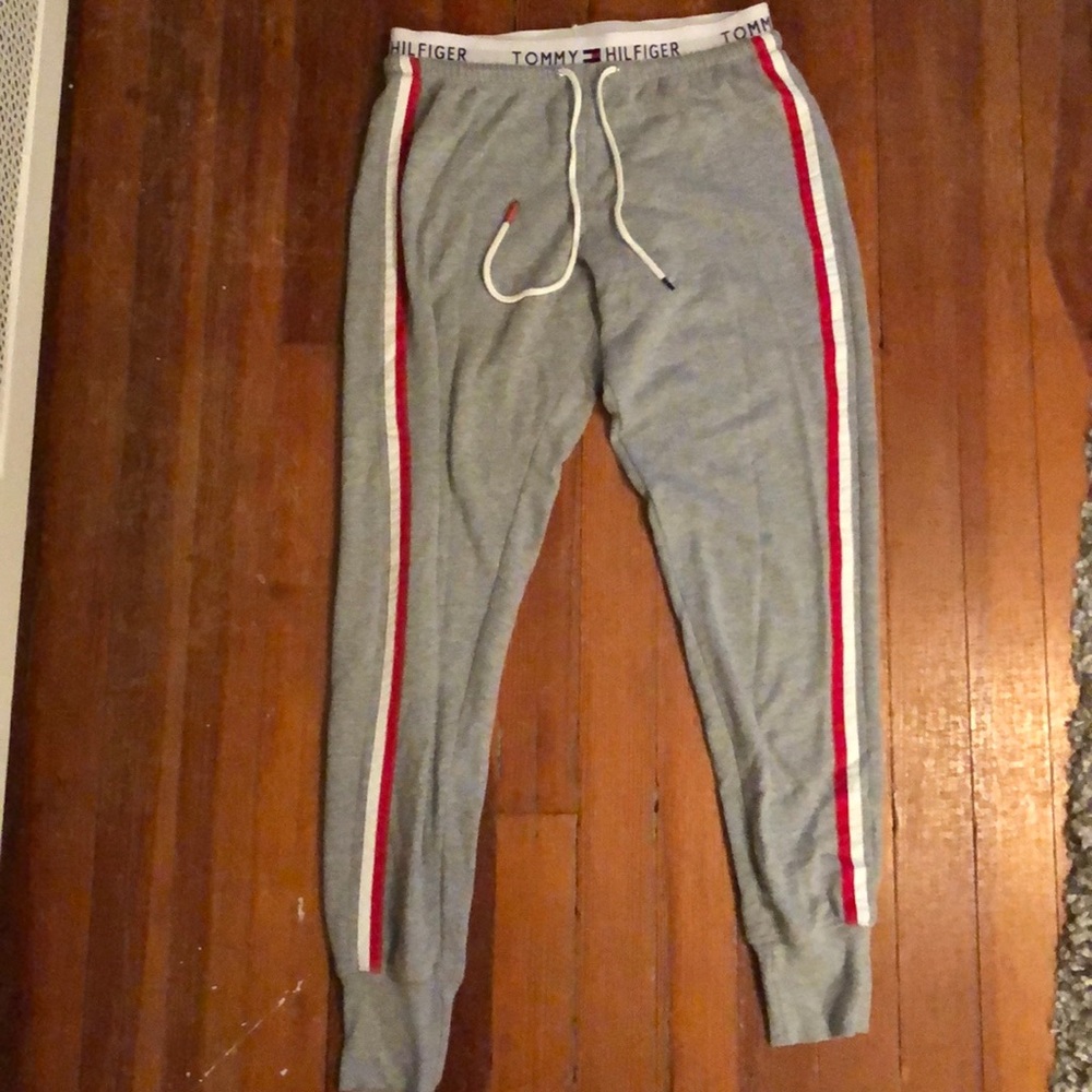Tommy Hilfiger joggers size xs
